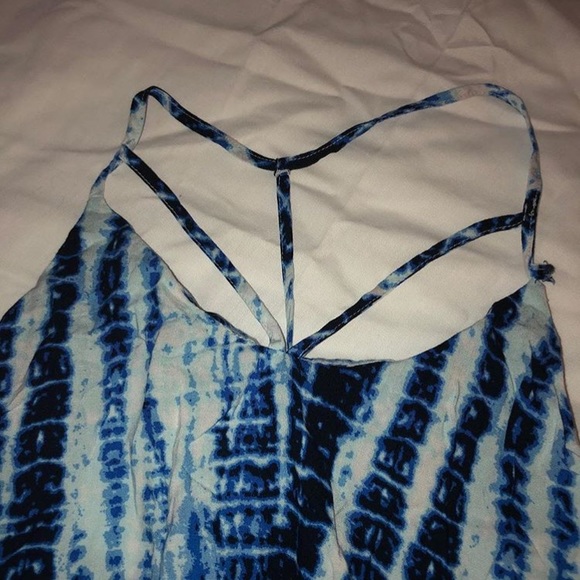 blue tie-dye v-neck crop cut T-back tank top - Picture 5 of 7